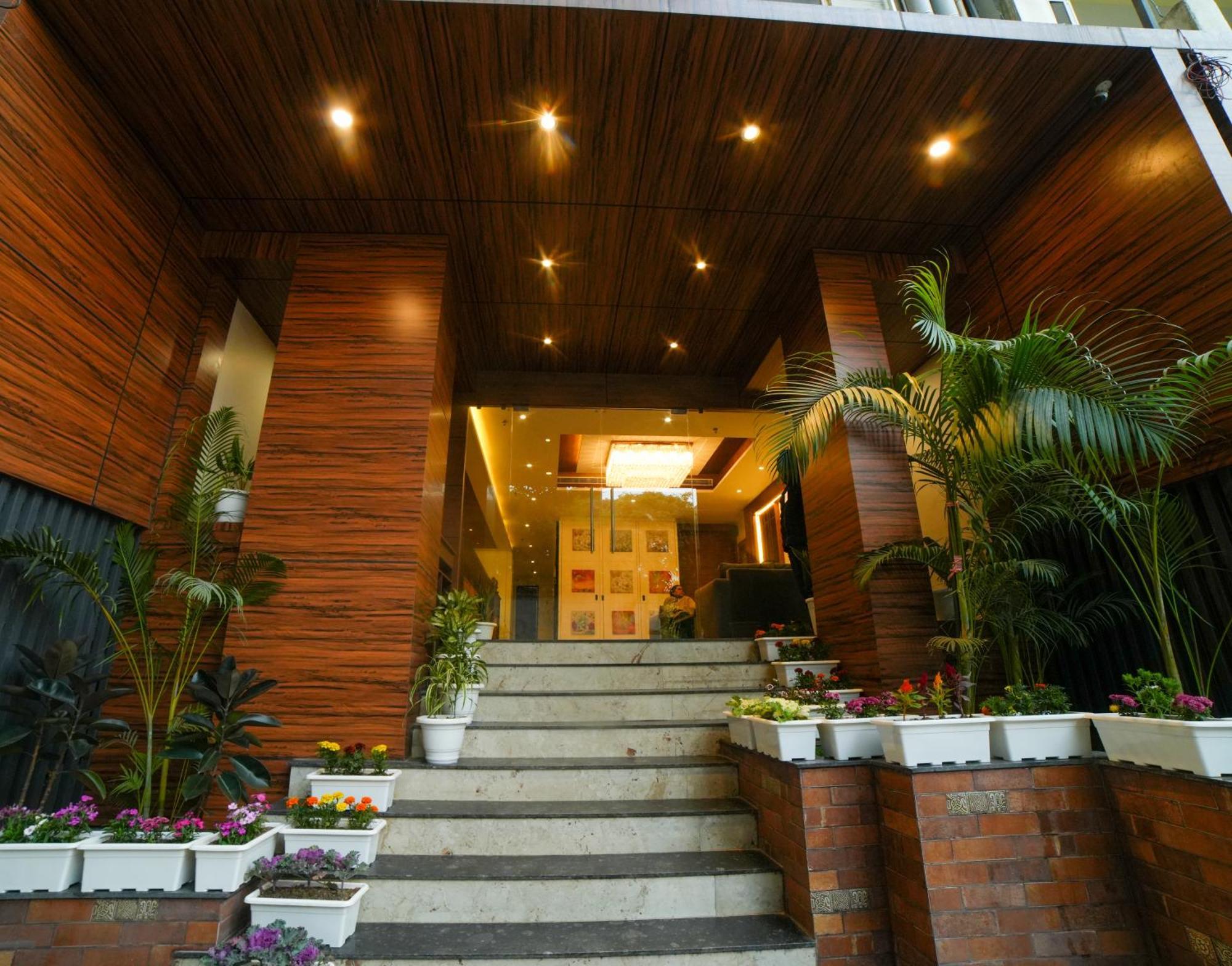 Hari Vilaas Enclave, Varanasi